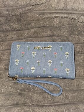 Betsey Johnson Denim Blue Floral Embroidered Wristlet Wallet